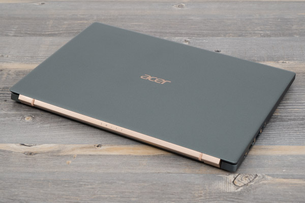 Acer Swift 5（SF514-55T-H56Y/G）の実機レビュー - the比較