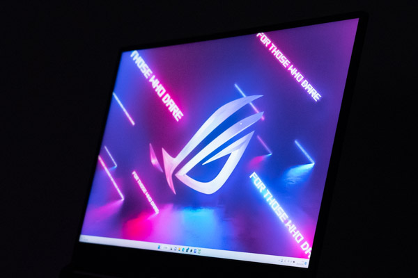 ASUS ROG Strix G17のゲーミングノートPCの実機レビュー - the比較