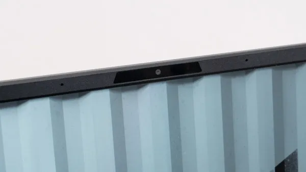 TUF Gaming A14 FA401EAのWebカメラの写真