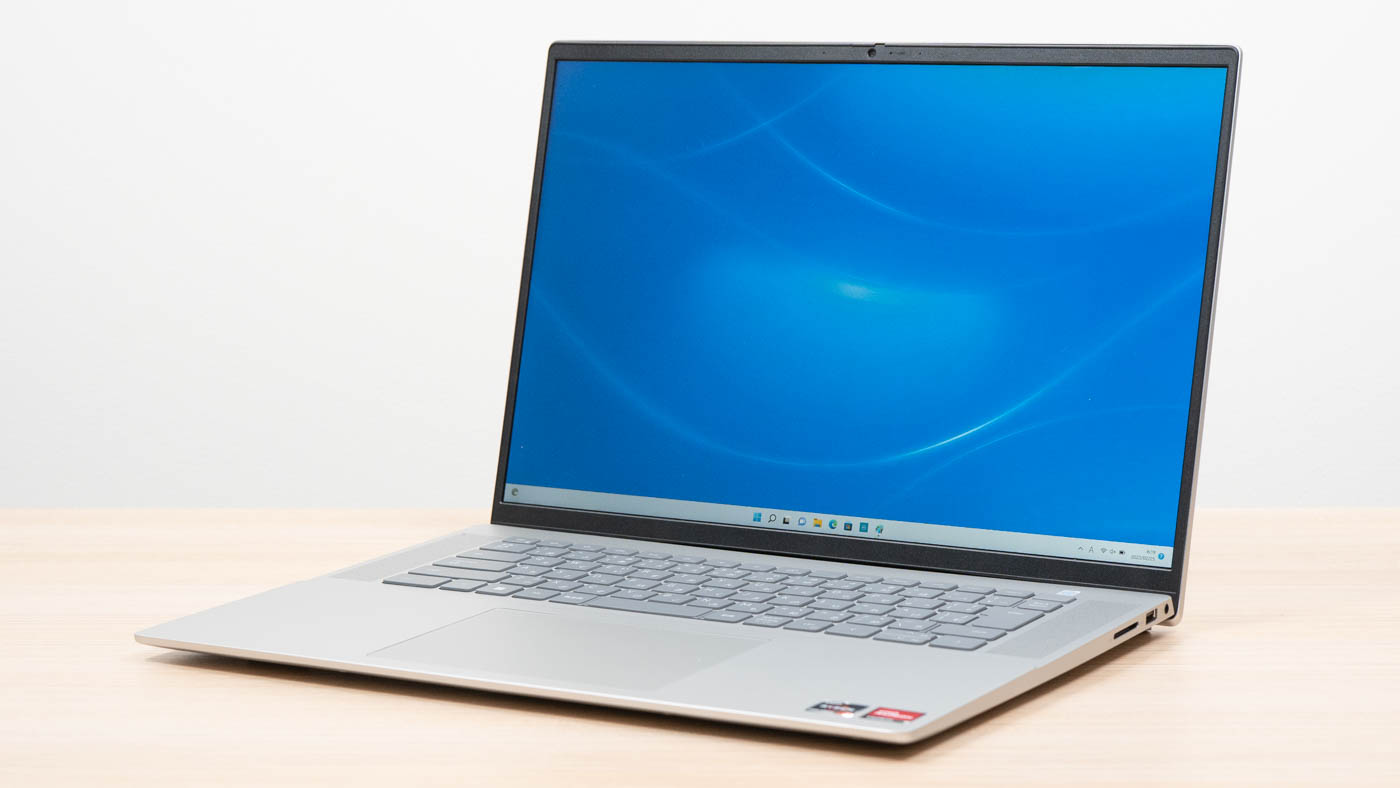 Dell Inspiron 16 5625 バソコン