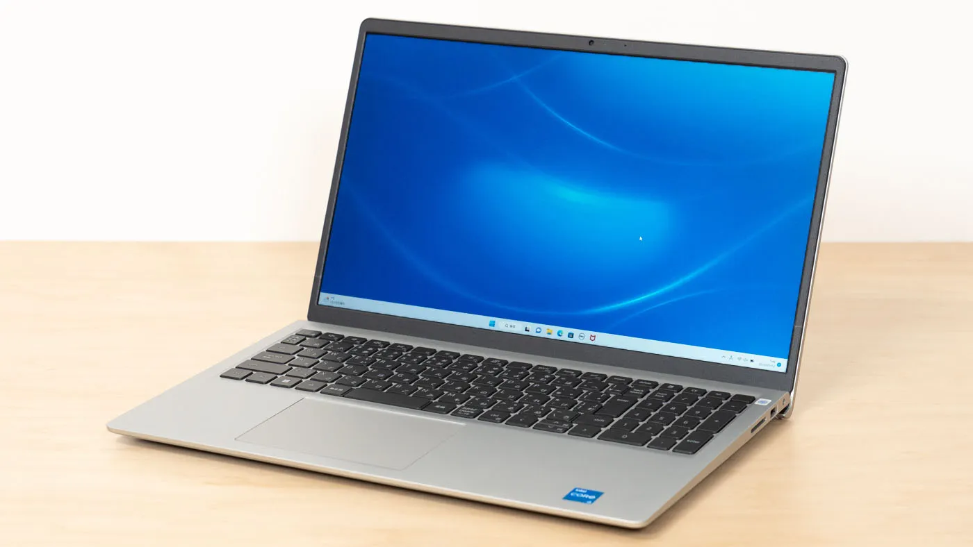 第11世代Core i7搭載 DELL Inspiron15 3511-