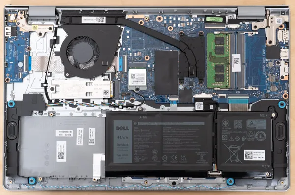 Dell 15の内部の写真