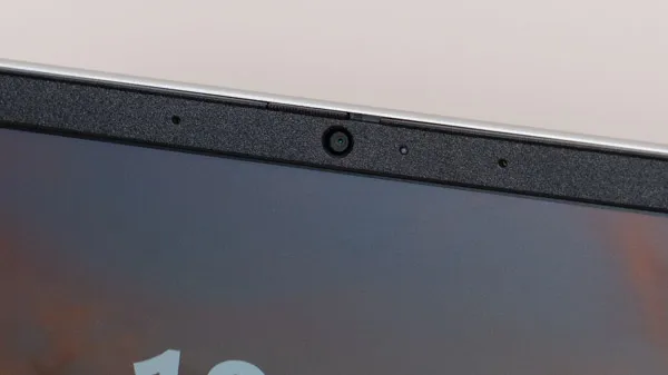 Dell 15のWebカメラの写真