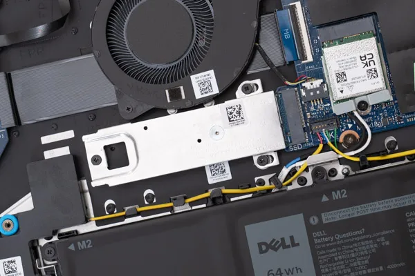 Dell 15のメモリの写真
