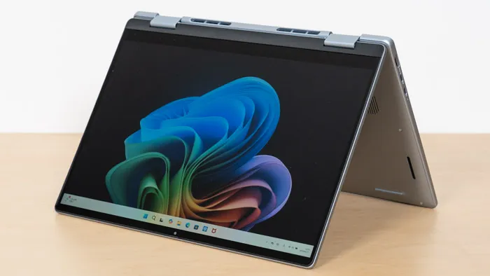 Dell 14 Plus 2-in-1 DB04250の写真