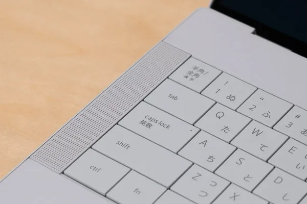 Dell 14 Premiumのスピーカー写真