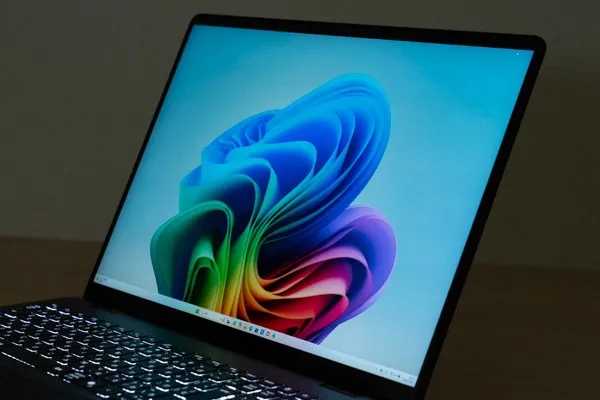 Dell 14 Plus 2-in-1の視野角