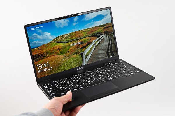 LIFEBOOK WU-X/E3 最軽量モデル