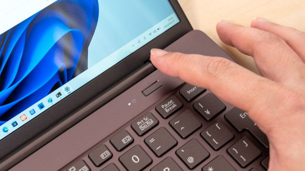 富士通 LIFEBOOK WC1/G3の実機レビュー / 大学生におすすめの