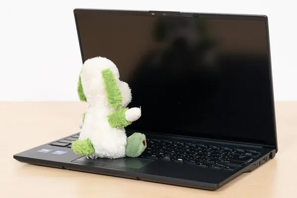 FMV WU7-K3の映り込み