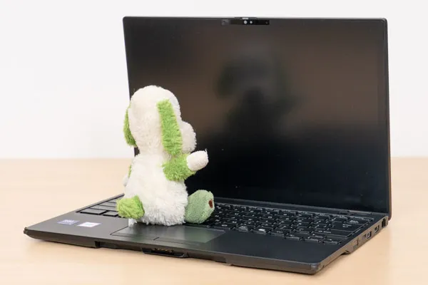 FMV WU8-K3の映り込み