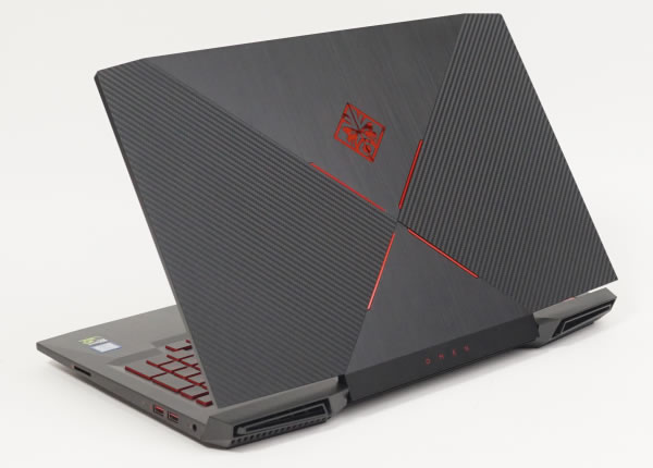 HP OMEN by HP 15の天板