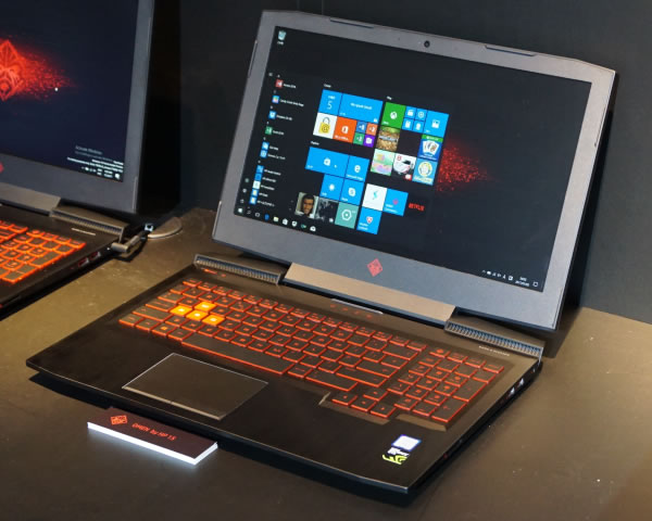 Maxq対応のhp Omen By Hp 15 15 Ce000 の展示機レビュー The比較