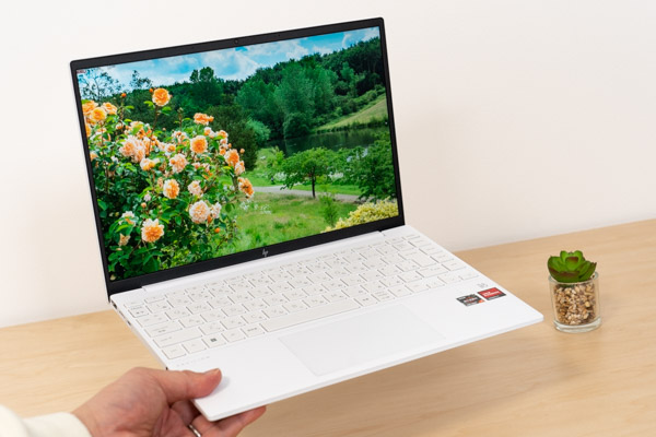 大人気人気HP Pavilion Aero 13 G3 Windowsノート本体