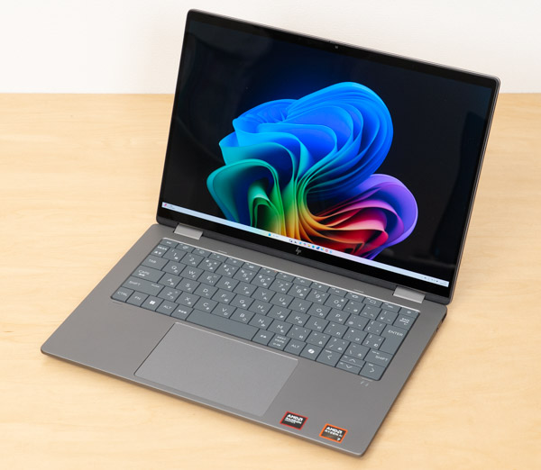 HP OmniBook X Flip 14-fkの正面写真