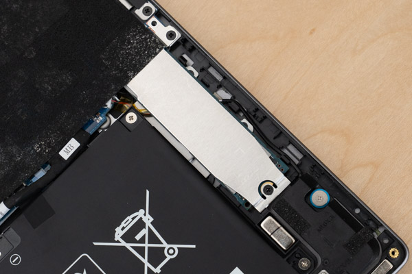 HP OmniBook X Flip 14-fkのSSDの写真