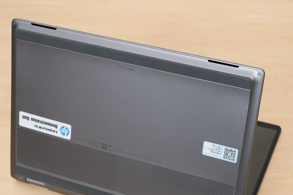 HP OmniBook X Flip 14-fkのスピーカー写真