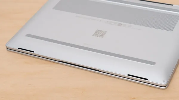 HP OmniBook 7 14-frのスピーカー写真