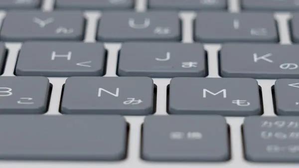 HP OmniBook 7 16-ayのキーボード拡大写真