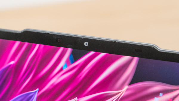 Yoga Pro 7i Gen 10 Aura Edition(14型 Intel)のWebカメラの写真