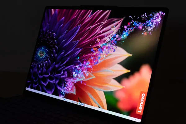 Yoga Pro 7i Gen 10 Aura Edition(14型 Intel)の視野角