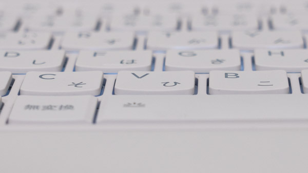 Lenovo Yoga Slim 7i Ultra Gen 11 Aura Edition(14型 Intel)のキーボード拡大写真