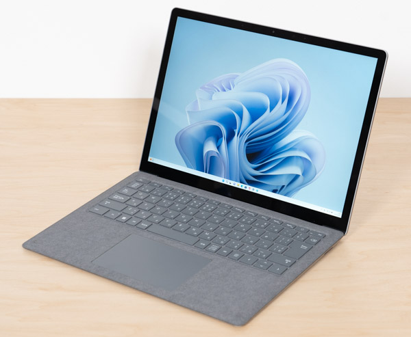 Surface Laptop 5 13.5インチの実機レビュー - the比較