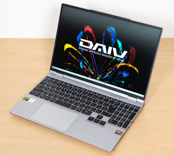 DAIV S5-A7G60SR-Aの正面写真