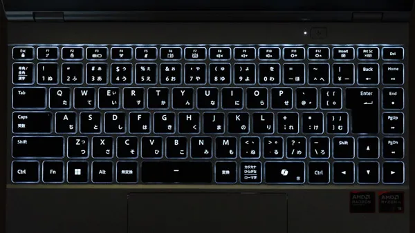 DAIV Z4-A9A01SR-Bのキーボードバックライトの写真