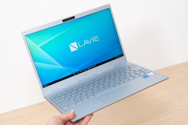 NEC LAVIE Direct N13の実機レビュー - the比較