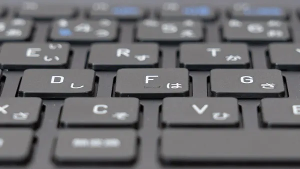 iiyama PC SENSE-14FHX31-UX7-URSXのキーボード拡大写真