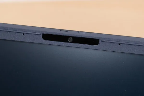 Dell 15のWebカメラの写真