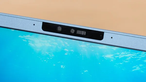 dynabook GR/ZZのWebカメラの写真