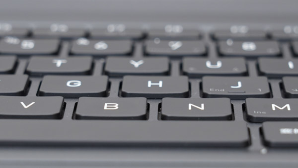 dynabook RA/ZYのキーボード拡大写真